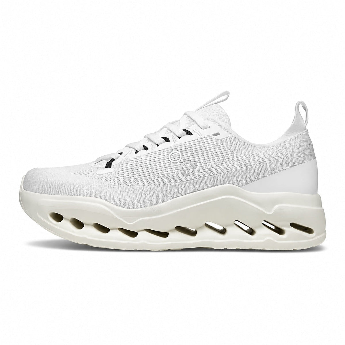 ARVYN Vent Knit Trainer